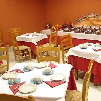 Rural El Castillo فندق 3*